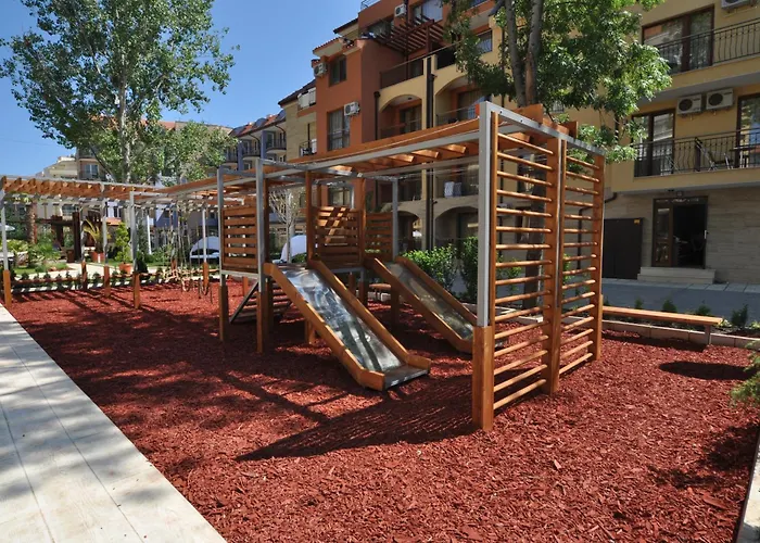 מלון דירות Harmony Jungle - Family Friendly Complex 4*