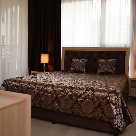 Harmony Jungle Aparthotel 3*
