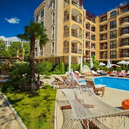 Ξενοδοχείο με διαμερίσματα Harmony Jungle - Family Friendly Complex Σάνι Μπιτς