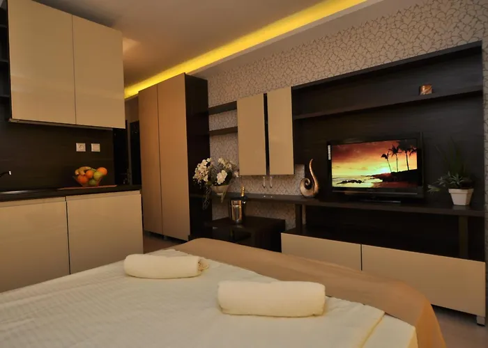 מלון דירות Harmony Jungle - Family Friendly Complex 4*